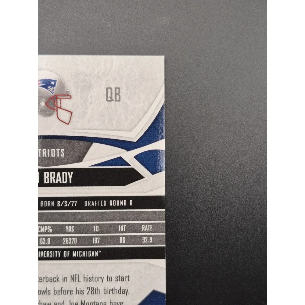 2008 Donruss Gridiron Gear Tom Brady #58 Gold Holifoil 112/200 Patriots